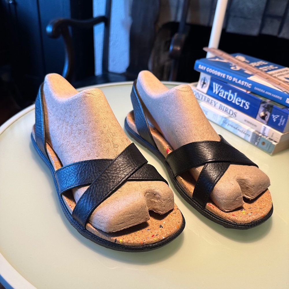 New, MERRELL, Napa Valley sling Sandal, Size 9M Black (Dark Malbec)